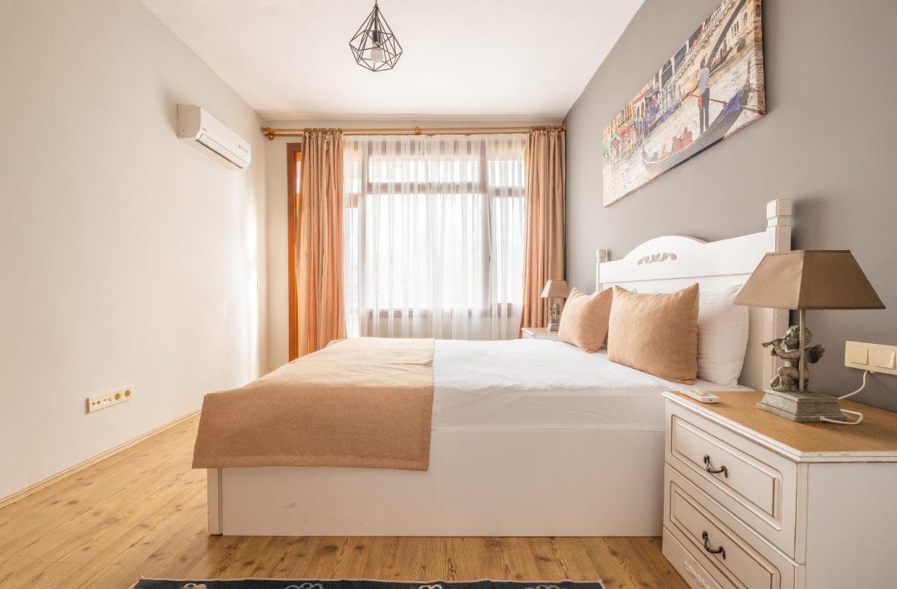 Old Town Deluxe Flats Aparthotel Αττάλεια Εξωτερικό φωτογραφία